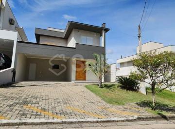 Casa · 220m² · 4 Quartos · 2 Vagas · Casa à venda com 4 suítes uma no térreo no condomínio Reserva da Mata na cidade de Vinhedo - SP