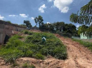 0b8d2d35ee011eff47dedefd2b12d353438716f9 · Terreno à venda, 517 m² por R$ 320.000 - Condomínio Picollo Villaggio - Louveira/SP