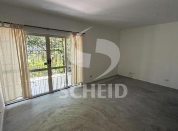 Casa · 185m² · 4 Quartos · 2 Vagas · Sobrado á Venda no Campo Belo com 185m², 4 quartos, 2 vagas.