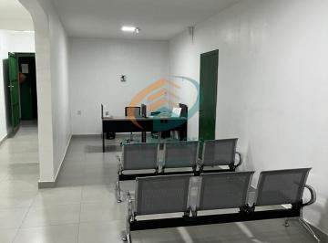 Comercial · 440m² · 3 Quartos · 2 Vagas · Casa Comercial em Jardim Presidente Dutra  -  Guarulhos