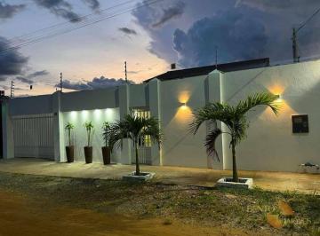 2af63e9c148badc2880bbb23ff822d74754dc767 · Casa com 4 dormitórios à venda por R$ 778.000,00 - Centro - Chapada dos Guimarães/MT