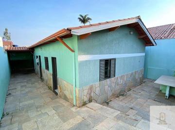 Casa de 3 quartos, Pirenópolis · Casa á venda perto do centro histórico 