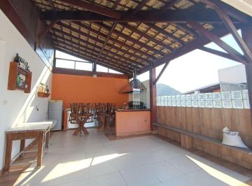a17086de49372ec519d81f0ca7086c5b898ed6cc · Cobertura próximo à praia com sacada — Enseada — Guarujá