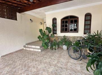 7fbf29f435d0f0d23e935daf983337724e4e6f8b · Sobrado à Venda de 270 m² na Vila Urupês em Suzano/SP: 04 dormitórios.