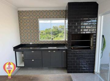 f6775cdeec2386075e1d20174cc97bbd87fec6cf · Apartamento Duplex Residencial Jardim do Paço