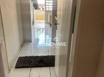 69e7f42837acc8fbd51abf7cf219a93bf2720ae5 · Apartamento com 3 dormitórios à venda, 1 m² por R$ 200.000,00 - Setor Central - Itumbiara/GO