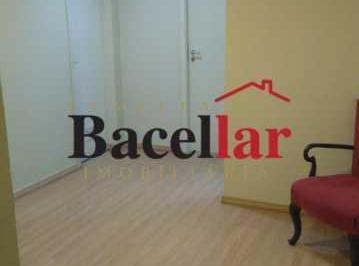 Comercial · 200m² · Andar - / Comercial / Centro