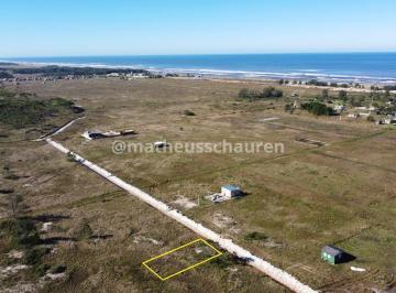 Terreno · 324m² · Terreno a 500mt do mar no bairro Lagoinhas Norte – Balneário Arroio do Silva/SC