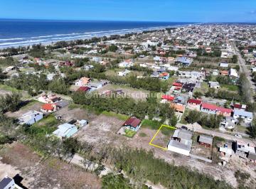 Terreno · 300m² · Terreno a venda a 350mt do mar em Village Dunas 1, Balneário Gaivota/SC