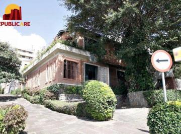 Casa · 243m² · 4 Quartos · 3 Vagas · Casa 04 dormitórios, 01suíte, locação,234m² privativos, Petrópolis/Porto Alegre