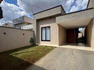Casa · 120m² · 2 Quartos · 2 Vagas · Casa à Venda 2 quartos, sendo 1 suíte no Bairro Cardoso- Continuação em Aparecida de Goiânia-GO.
