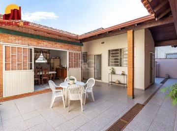 Casa · 418m² · 5 Quartos · 2 Vagas · Casa sobrado no Partenon de 3 dormitórios e amplo pátio