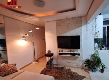 Apartamento · 86m² · 4 Quartos · 1 Vaga · Apartamento de quatro dormitórios e uma vaga de garagem no bairro Bom Fim em Por