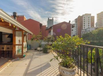 Apartamento · 239m² · 4 Quartos · 3 Vagas · Apartamento GARDEN triplex no Rio Branco com 4 dormitórios e 3 vagas