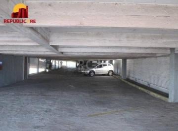 Apartamento · 13m² · Box de garagem no Edifício Gigante no Centro