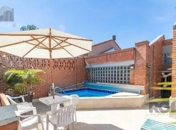 Casa · 365m² · 3 Quartos · 3 Vagas · Casa sobrado no Cristal de 3 dormitórios e 3 vagas