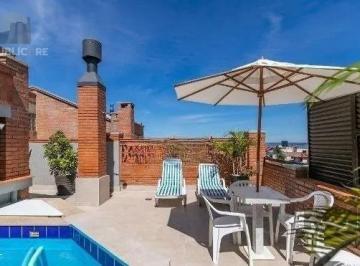 Casa · 365m² · 3 Quartos · 3 Vagas · Casa sobrado no Cristal de 3 dormitórios e 3 vagas