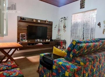 Casa · 180m² · 4 Quartos · Casa sobrado no Centro de 4 dormitórios