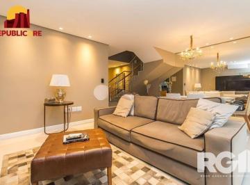 Casa · 209m² · 3 Quartos · 2 Vagas · Belíssima casa mobiliada à venda – porteira fechada!