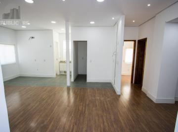 Comercial · 157m² · 5 Vagas · Casa comercial com aproximadamente 157m² privativos