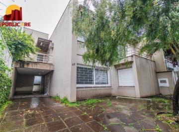 Casa · 335m² · 5 Quartos · 5 Vagas · 🏡 Casa à Venda Rua Guimarães Rosa, junto ao Zaffari da Plínio e Carlos Gomes