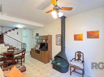 Casa · 110m² · 3 Quartos · 2 Vagas · Casa à venda - em Teresópolis