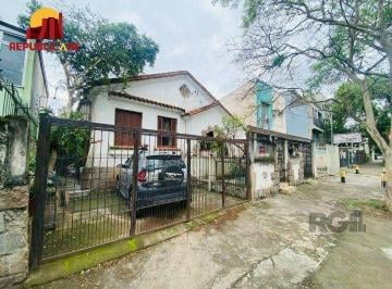 Casa · 300m² · 3 Quartos · 5 Vagas · Casa à venda - em Santana