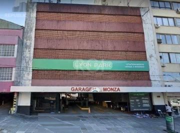 Apartamento · 14m² · Box de garagem no Centro