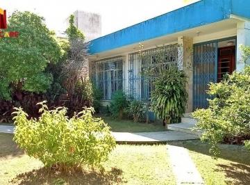 Casa · 252m² · 5 Quartos · 2 Vagas · Casa à venda - na Glória