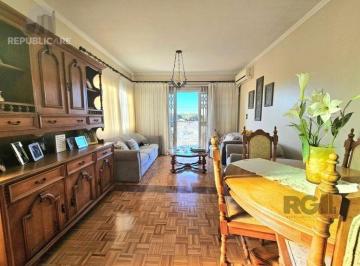Casa · 246m² · 4 Quartos · 2 Vagas · Casa 4 dormitórios no bairro Partenon