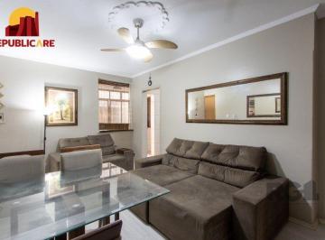 Apartamento · 70m² · 3 Quartos · Apartamento com 70m² de área privativa, possui 3 dormitórios, sala para 2 ambien