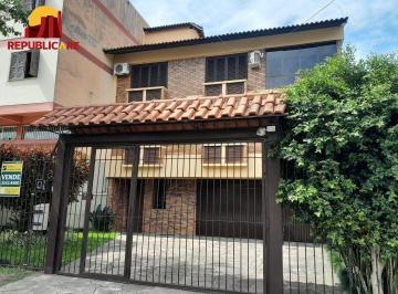 Apartamento · 302m² · 3 Quartos · 2 Vagas · Apartamento à venda - em Camaquã