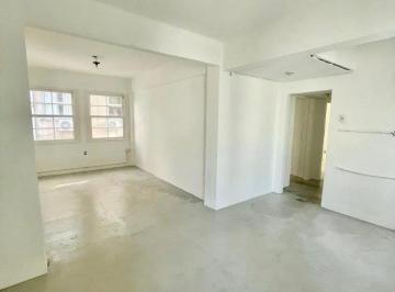 LIVING-AMPLO · Sala comercial Centro.
