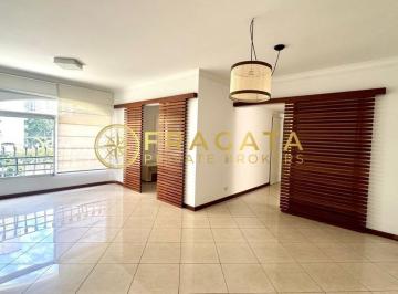 Apartamento · 103m² · 3 Quartos · 1 Vaga · Apartamento reformado no Jardim Paulista em prédio muito charmosos