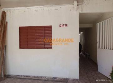 Casa · 70m² · 2 Quartos · 2 Vagas · Casa com 2 quartos com 70 metros quadrados no Residencial Galo Branco, SJK