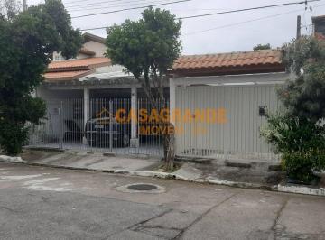 Casa · 100m² · 3 Quartos · 3 Vagas · Casa com 3 quartos+ edícula no Residencial Tatetuba