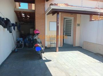 Casa · 125m² · 3 Quartos · 2 Vagas · Casa a venda com 03 quartos, 107m² no Jardim das Indústrias