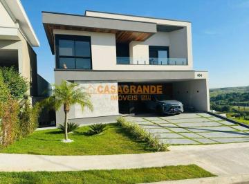 Casa · 373m² · 4 Quartos · 2 Vagas · Casa/Sobrado com 04 quartos,  383,25m² no Loteamento Verana, SJC