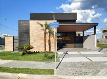 Casa · 290m² · 3 Quartos · 2 Vagas · Casa á venda 03 quartos, 160m² no Condomínio Vereda dos Campos-sjc
