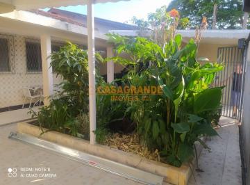 Casa · 300m² · 3 Quartos · 4 Vagas · Casa 300m²  03 quartos com Edícula na Vila Tatetuba SJC