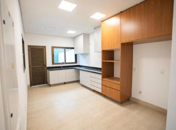 IMG_20260606_185548_000.jpeg · Confortável sobrado para venda em Jardim dos Estados com 4 quartos, sendo 2 suítes, 337m² - urban#IL