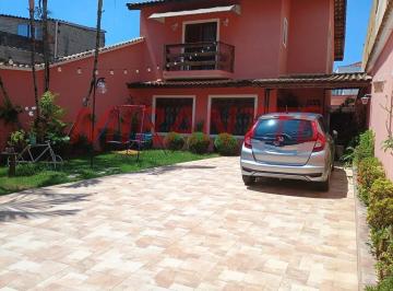 3cf02bc6078da288fc483aa56be5b1e5.jpg · Sobrado de 200m² com 3 quartos