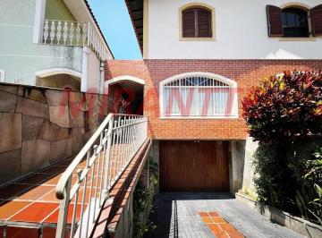4ed6766fbd0a5b077b3b50258f37020c.jpg · Sobrado de 167m² com 3 quartos