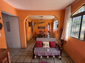 61694599e29cb0e2c76d7c807da4ea4f.jpg · Sobrado de 190m² com 4 quartos