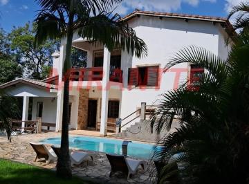 9d53c8f59b8b9f6fa6b4336029c7dc72.jpg · Cond. fechado de 430m² com 3 quartos