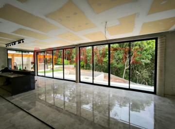 068be407a29d558d2c44519cb660e115.jpg · Cond. fechado de 386m² com 3 quartos