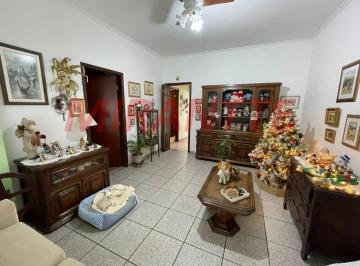 f1ca7588b6f946f74064327d9bcb411b.jpg · Casa terrea de 166m² com 3 quartos