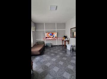 5274a508044baa0b5bab85ca1fdd3fa5.jpg · Sobrado de 265m² com 12 quartos