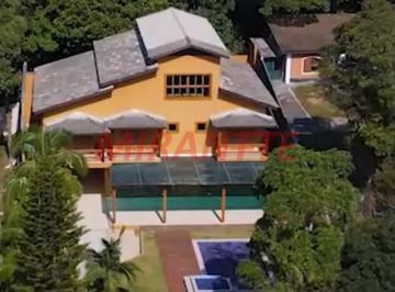 e835bf6ce1428ff5b6d9e2b6b8ee0126.jpg · Sobrado de 560m² com 5 quartos