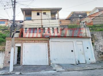 41ecac21fdef9d763b07052eb436fc4a.jpg · Sobrado com 3 quartos